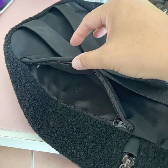 Lululemon City Adventurer Mini Wool Sherpa Shearling Fleece Zip Backpack - Picture 14 of 16